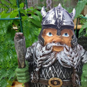 YeLukk Vikings Decor,Simulation Victors Norse Dwarf Gnome Statue Ornament,Sculpture Garden Landscape, Figurine Decoration for