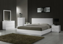 J&M Furniture Naples Modern White Lacquered Bedroom set- King Size
