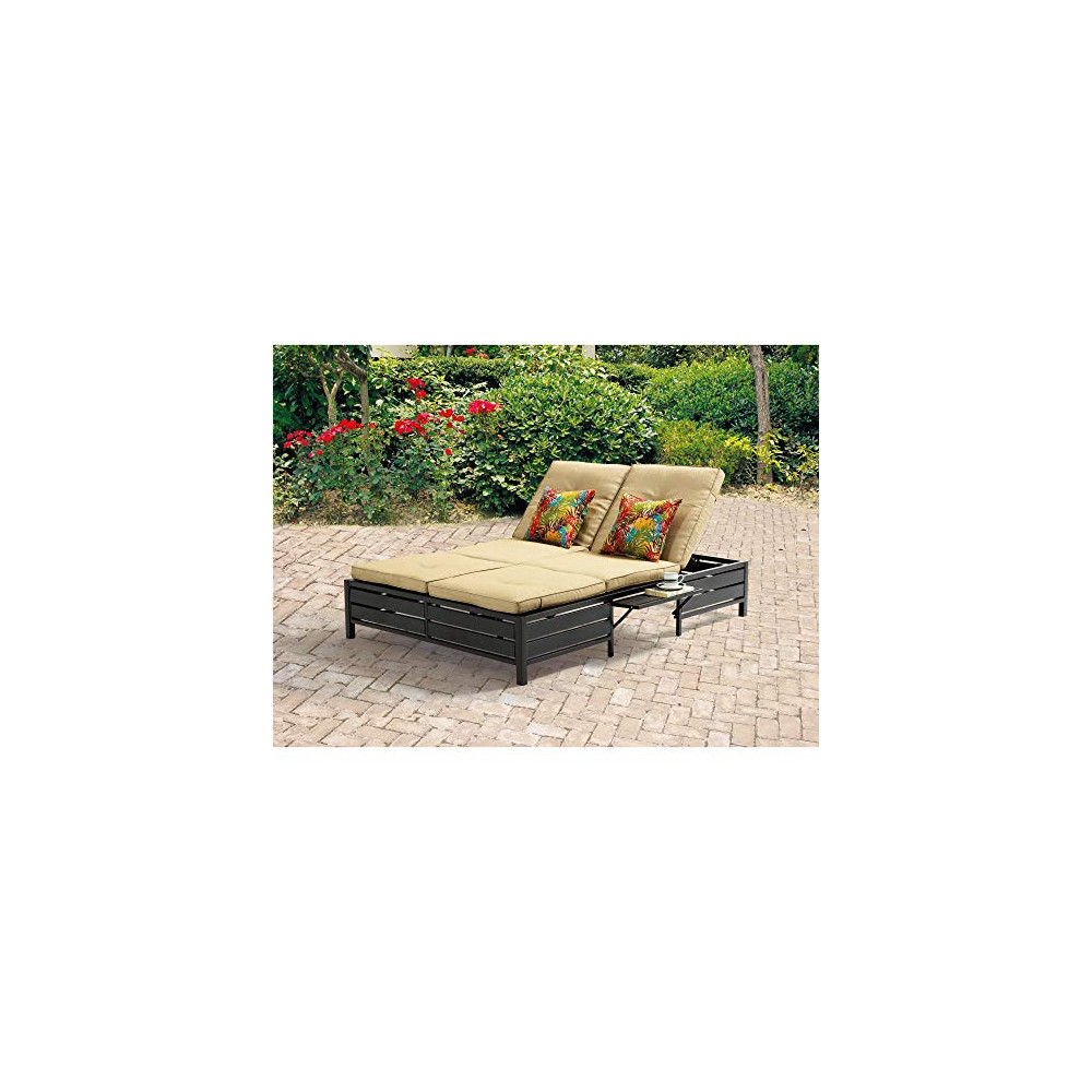 Double Chaise Lounger - This red stripe outdoor chaise lounge is comfortable sun patio furniture Guaranteed which can also be